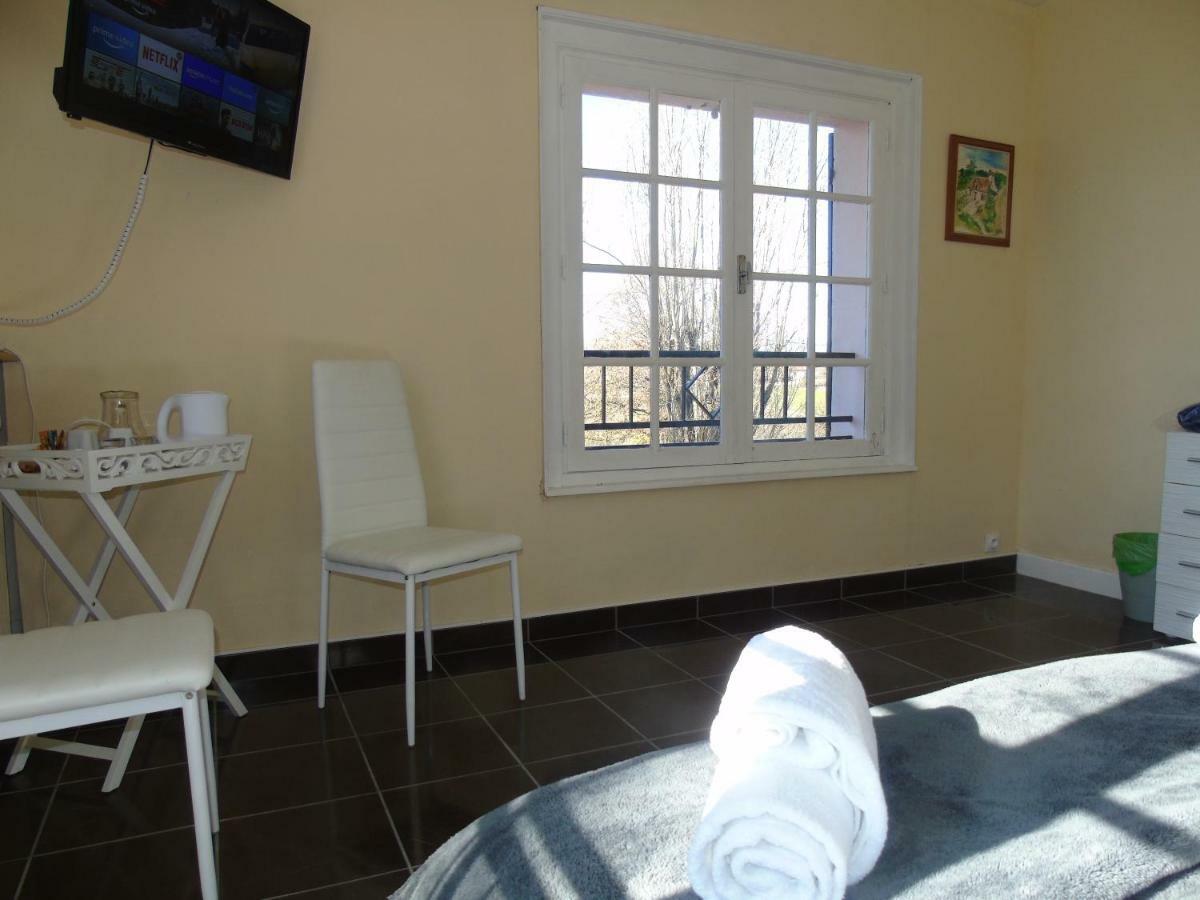 La Croix Blanche Bed and Breakfast Esterno foto
